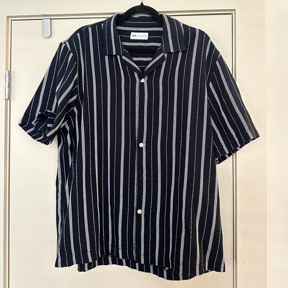 Men’s XL Zara Blue and White Shirt